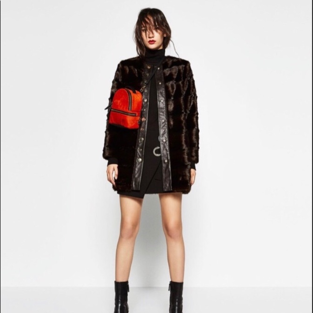 Zara faux fur coat jacket leather gold snap button